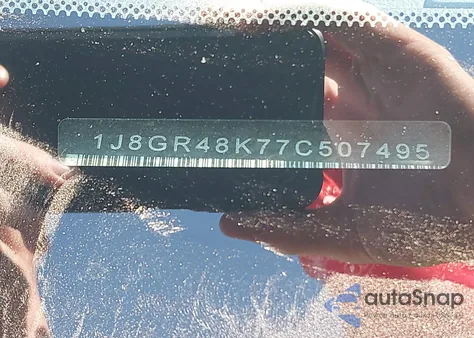 2007 Jeep Grand Cherokee Laredo from USA, damaged, VIN 1J8GR48K77C507495